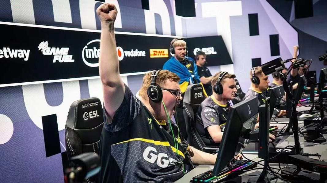 及所处的竞 及所处的竞